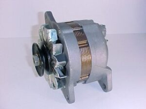 Alternador Hitachi 12 Volt 45 Amp Anclaje 75Mm Tensor 176Mm Datsun