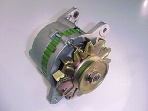 Alternador Hitachi 12 Volt 40 Amp Anclaje 66Mm Tensor 157Mm Con Regulador Suzuki Carry 1000 Alto Universal