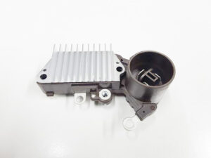 Regulador Denso 12 Volt In438 126000-1260 S-Ig-L John Deere Toyota