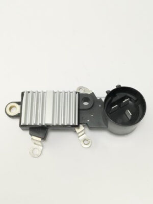 Regulador Hitachi 24 Volt Isuzu 3 Pin Vrh2000-55