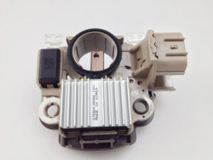 Regulador Mitsubishi 12 Volt Im581 3Pin Nc-P-D Mazda