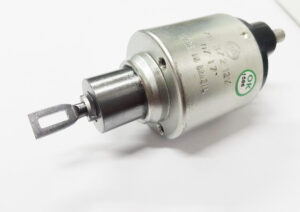 Solenoide Bosch 12 Volt Zm372 Volvo S70/S80 3 Pernos Anclaje 41Mm